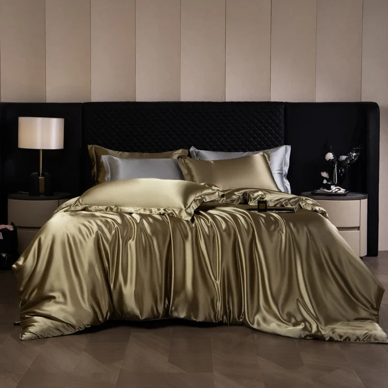 Luxury silk bed sheets set with duvet cover, fitted sheet, flat sheet, and pillowcases in king size from 𝕄𝕔 𝕋𝕙𝕖 𝔹𝕝𝕒𝕔𝕜 𝔻�