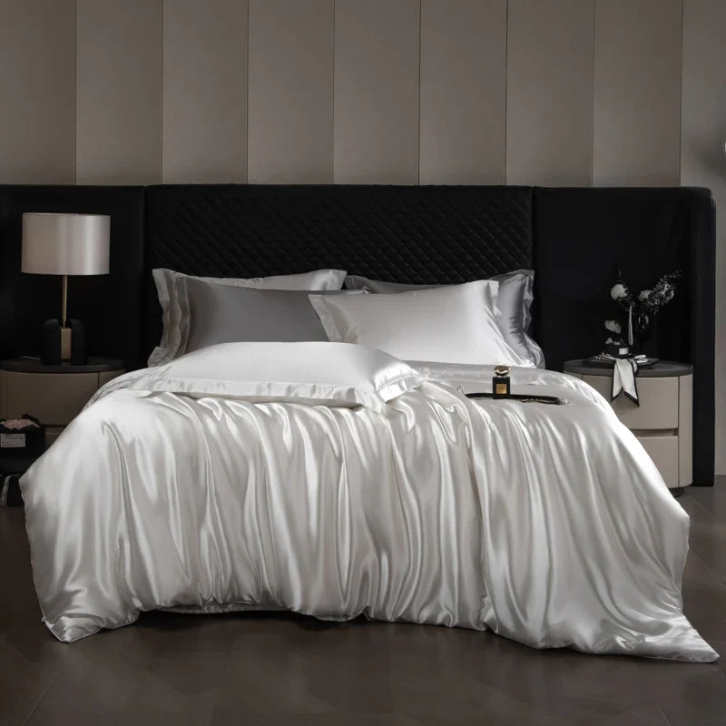 Luxury silk bed sheets set by 𝕄𝕔 𝕋𝕙𝕖 𝔹𝕝𝕒𝕔𝕜 𝔻𝕚𝕒𝕞𝕠𝕟�