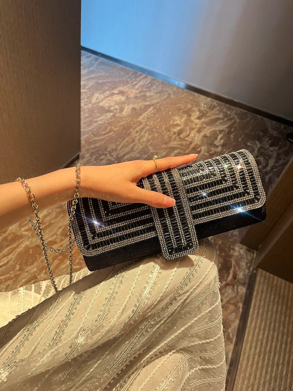 MC THE BLACK DIAMOND crystal handbag armpit chain, elegant accessory for wedding and party events, with sparkling design.