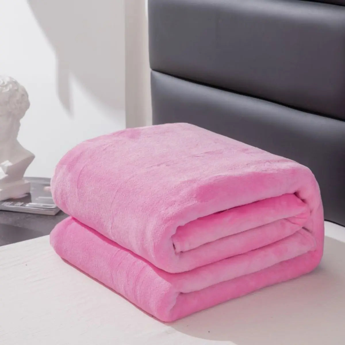 Soft solid color fleece blanket by ๐๐ฎ ๐๐๐ ๐น๐๐๐๐ ๐ป๐๐๐๐ ๐๏ฟฝ