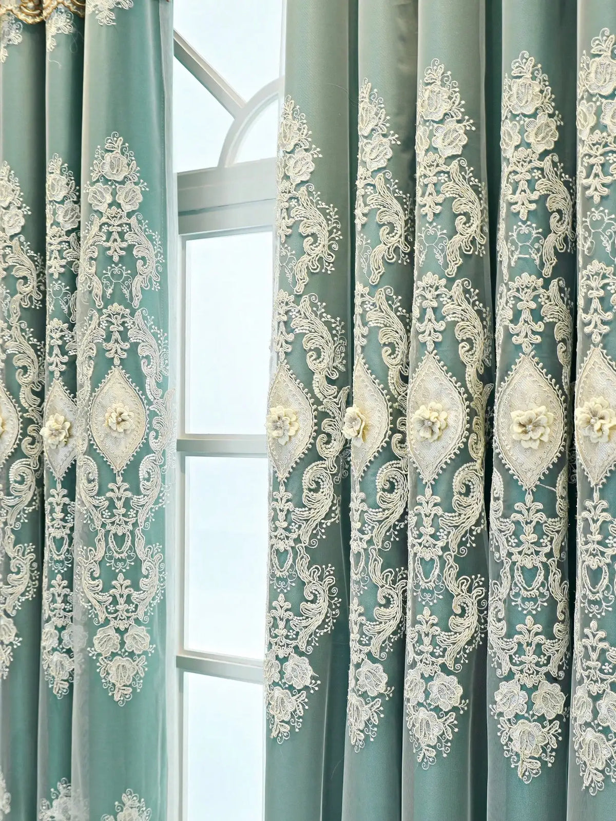 Luxury vintage-style embroidered curtains from 𝕄𝕔 𝕋𝕙𝕖 𝔹𝕝𝕒𝕔𝕜 𝔻𝕚𝕒𝕞𝕠𝕟�
