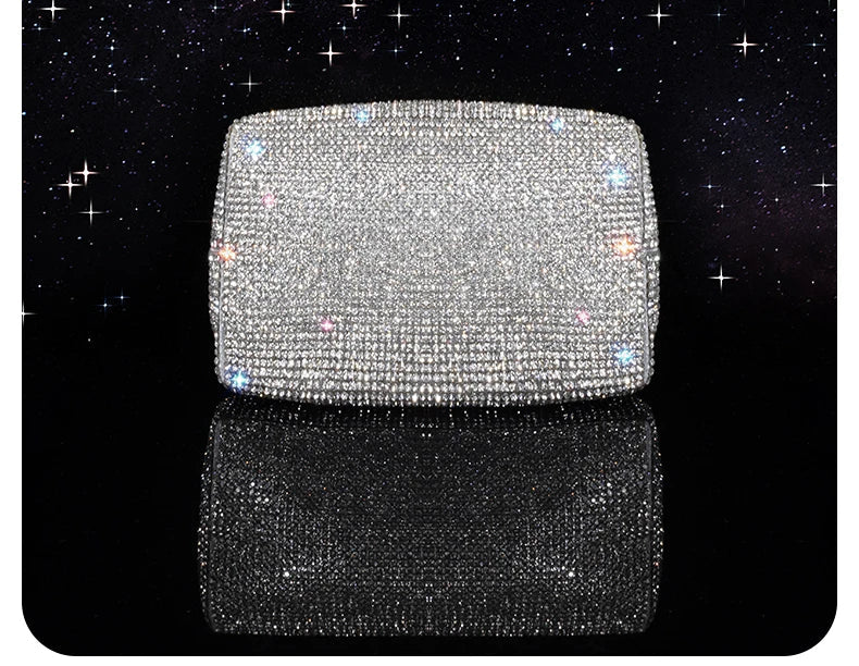Silver luxury diamond evening hand bag by 𝕄𝕔 𝕋𝕙𝕖 𝔹𝕝𝕒𝕔𝕜 𝔻𝕚𝕒𝕞𝕠𝕟�