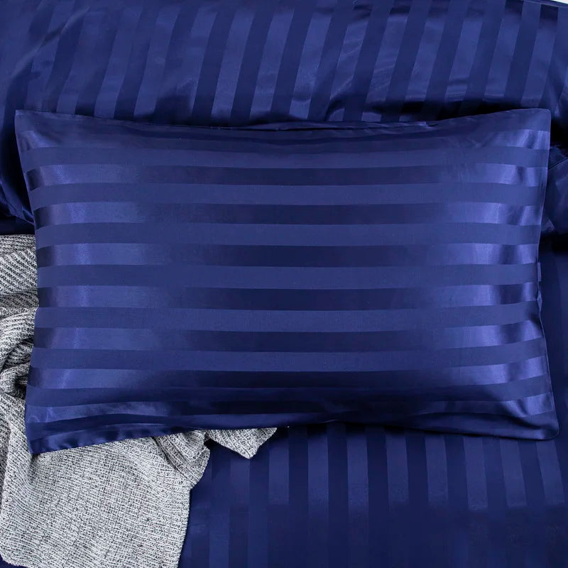 Luxury satin striped duvet cover set in ivory white, featuring silky feel bedsheets from 𝕄𝕔 𝕋𝕙𝕖 𝔹𝕝𝕒𝕔𝕜 𝔻𝕚𝕒�