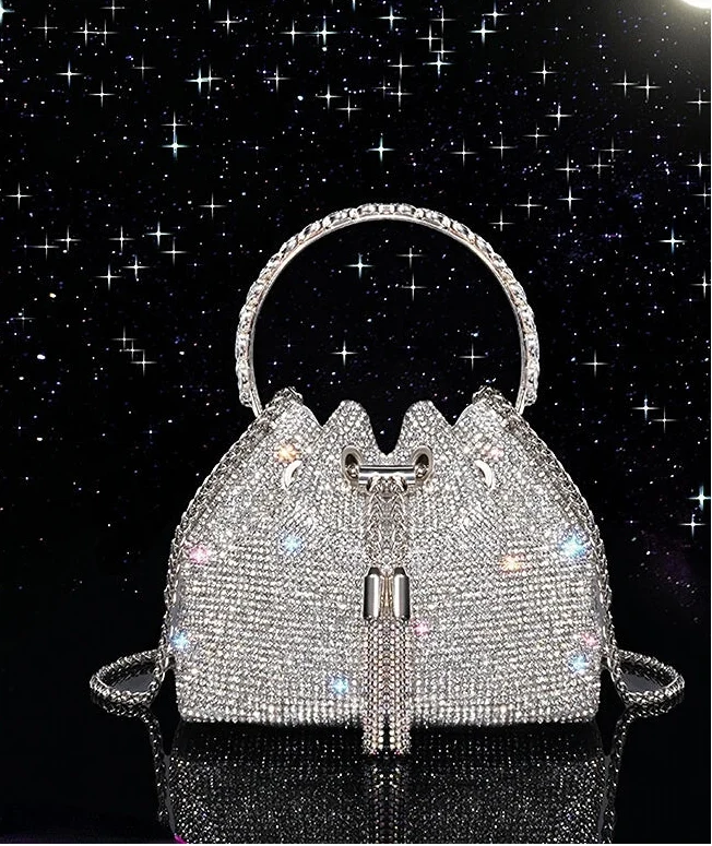 Silver luxury diamond evening hand bag by 𝕄𝕔 𝕋𝕙𝕖 𝔹𝕝𝕒𝕔𝕜 𝔻𝕚𝕒𝕞𝕠𝕟�