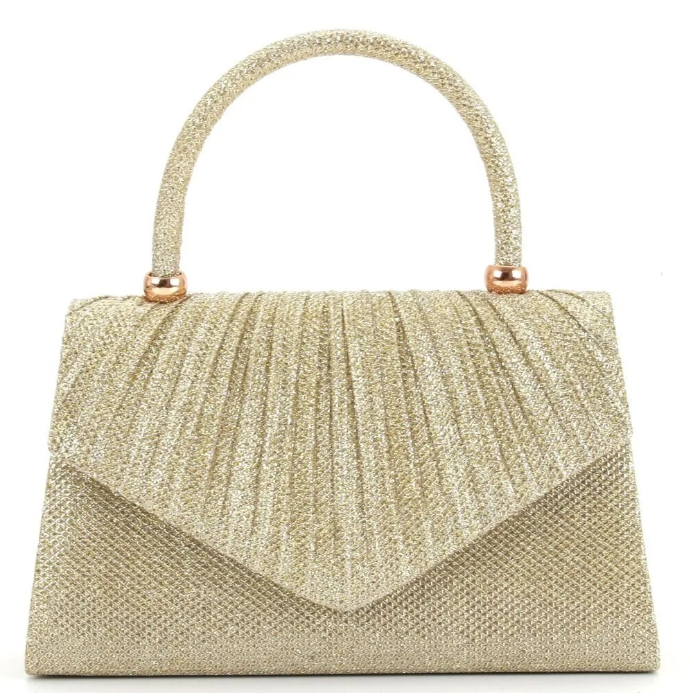 Large capacity crossbody bag by 𝕄𝕔 𝕋𝕙𝕖 𝔹𝕝𝕒𝕔𝕜 𝔻𝕚𝕒𝕞𝕠𝕟�