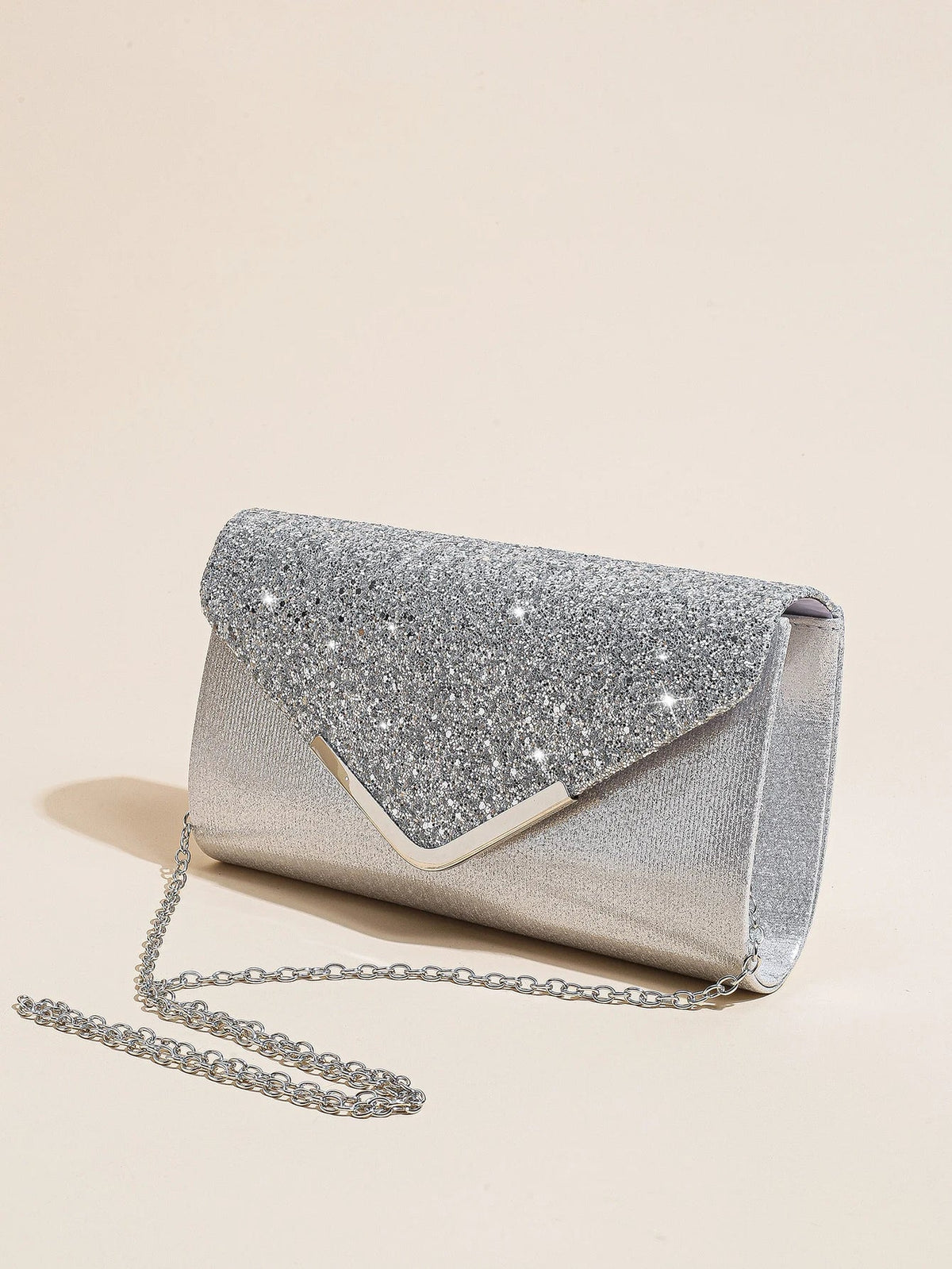 Women evening envelope handbag with sequins, chain shoulder strap, and clutch style for parties, from 𝕸𝖔𝖍𝖆𝖒𝖒𝖆𝖉 ♛ 𝕮𝖔𝖑𝖑�