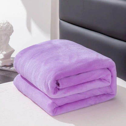 Soft solid color fleece blanket from MC The Black Diamonds, thickened and cozy for comfortable warmth.