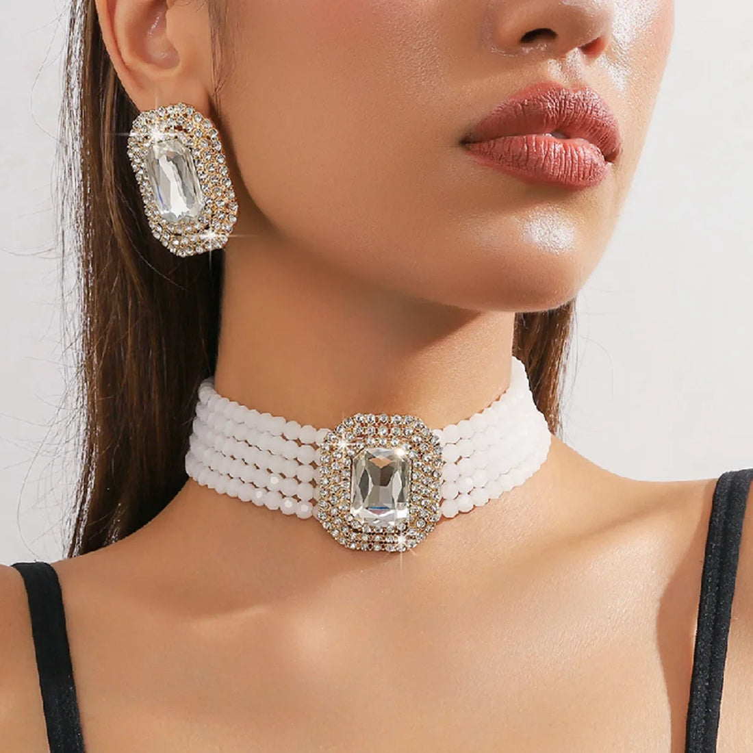 Crystal necklace and geometric square pearl earrings set by 𝕄𝕮 𝕋𝕙𝕖 𝔹𝕝𝕒𝕔𝕜 𝔻𝕚𝕒𝕞𝕠�