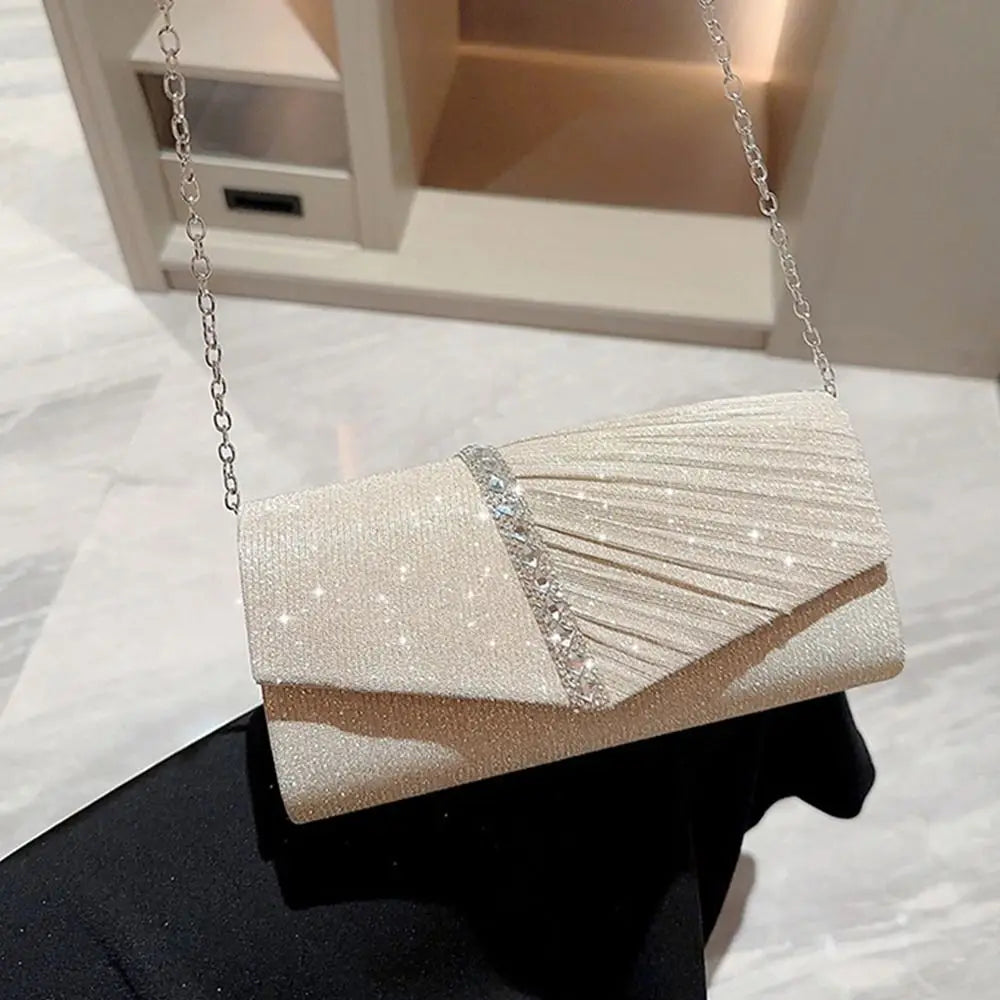 Luxury sequins clutch handbag by 𝕄𝕔 𝕋𝕙𝕖 𝔹𝕝𝕒𝕔𝕜 𝔻𝕚𝕒𝕞𝕠𝕟�
