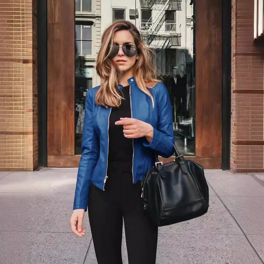 Women’s zipper jacket from Mohammad Collection, featuring a stylish female jacket with zipper details and a modern design.