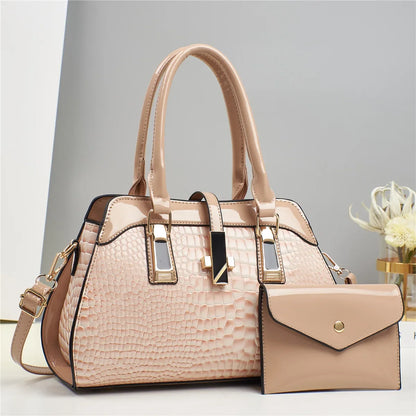 Luxury 𝕄𝕔 𝕋𝕙𝕖 𝔹𝕝𝕒𝕔𝕜 𝔻𝕚𝕒𝕞𝕠𝕟𝕕 crocodile leather handbag