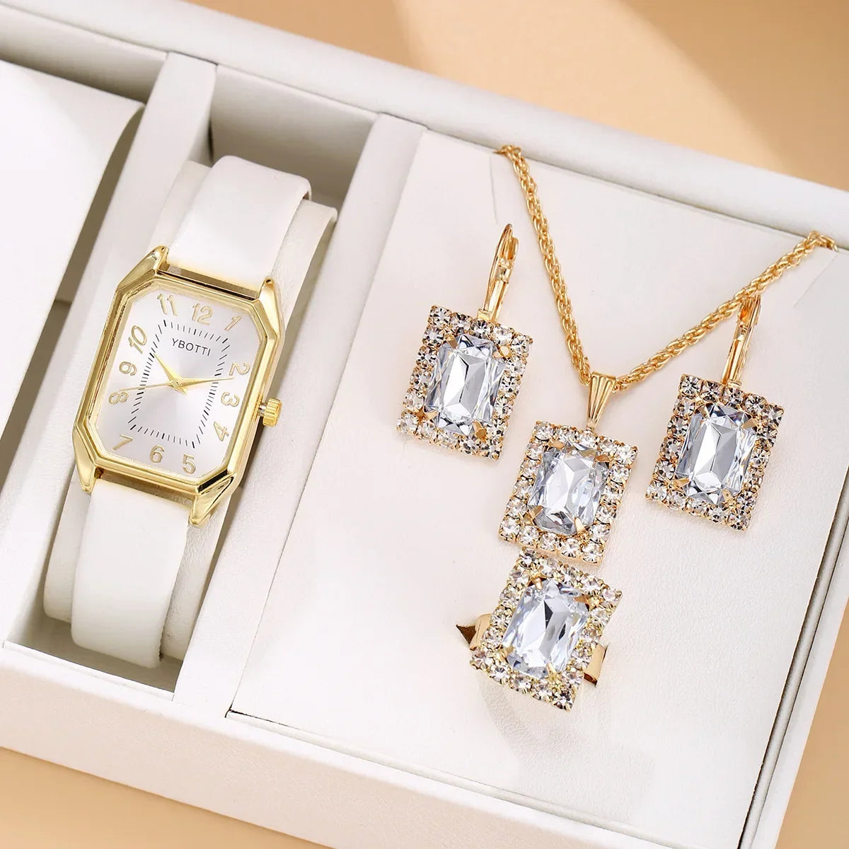 Luxury fashion square women&