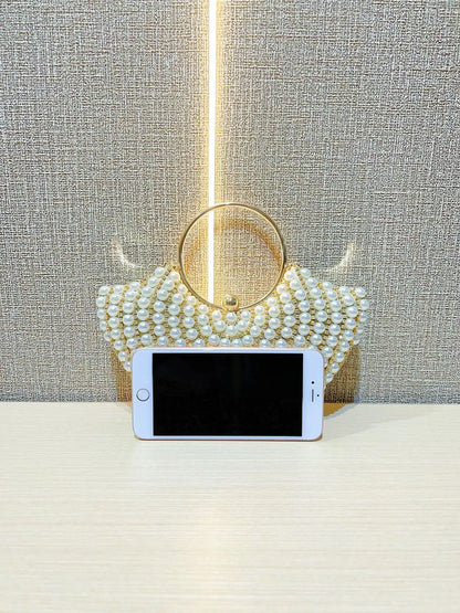 Luxurious sparkling banquet clutch bag by 𝕄𝕔 𝕋𝕙𝕖 𝔹𝕝𝕒𝕔𝕜 𝔻𝕚𝕒𝕞𝕠𝕟�