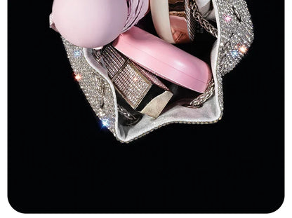 Luxury Diamond Silver Evening Hand Bag by 𝕄𝕔 𝕋𝕙𝕖 𝔹𝕝𝕒𝕔𝕜 𝔻𝕚𝕒𝕞𝕠𝕟�