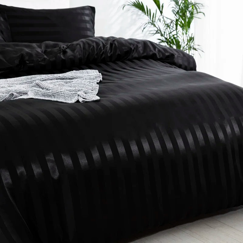 Luxury ivory white satin striped duvet cover set by 𝕄𝕔 𝕋𝕙𝕖 𝔹𝕝𝕒𝕔𝕜 𝔻𝕚𝕒𝕞𝕠�