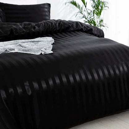 Luxury ivory white satin striped duvet cover set by 𝕄𝕔 𝕋𝕙𝕖 𝔹𝕝𝕒𝕔𝕜 𝔻𝕚𝕒𝕞𝕠�