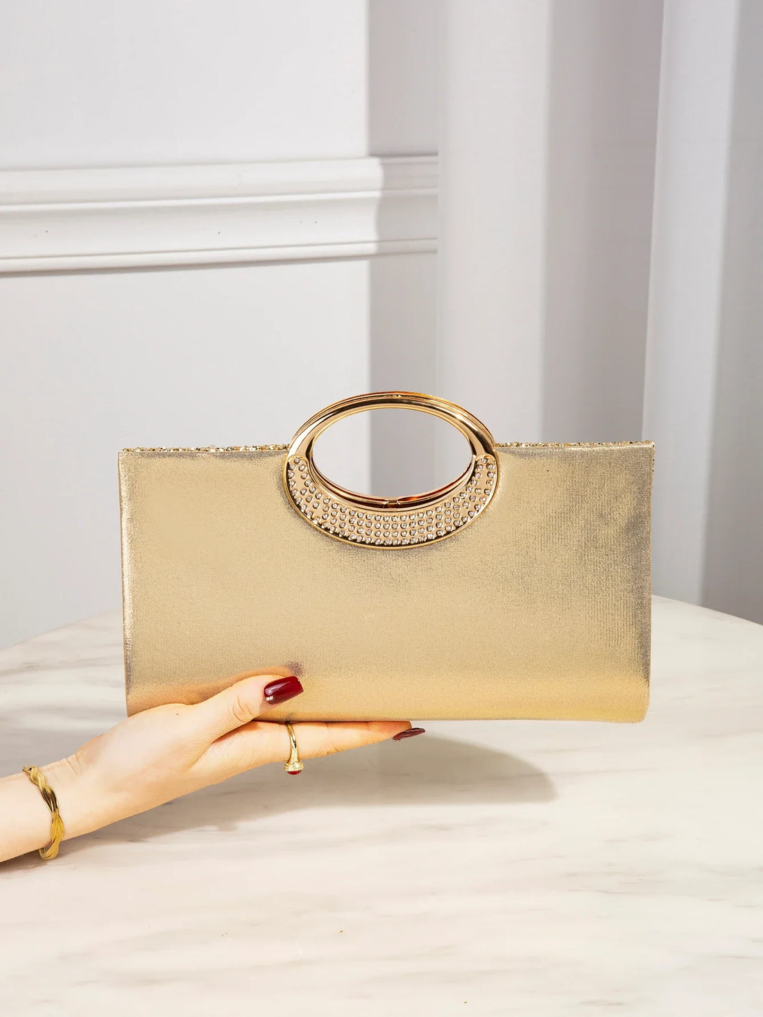 Luxurious black handbag by 𝕄𝕔 𝕋𝕙𝕖 𝔹𝕝𝕒𝕔𝕜 𝔻𝕚𝕒𝕞𝕠𝕟𝕕