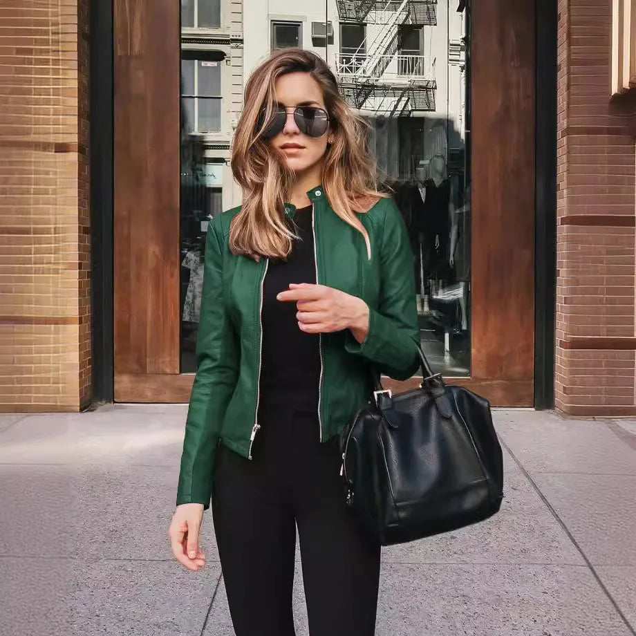 Women’s zipper jacket from Mohammad Collection featuring a stylish female jacket with a modern design and zipper closure.