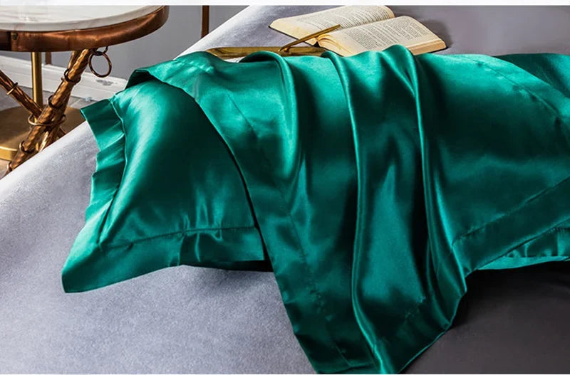 Luxury Mulberry silky bedding set with satin duvet cover and sheets, soft skin-friendly bedsheets from 𝕄𝕔 𝕋𝕙𝕖 𝔹𝕝𝕒𝕔𝕜 𝔻𝕚�