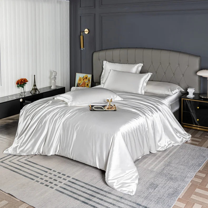 Skin-friendly satin duvet cover from Mc The Black Diamonds, solid color bedding set, single to queen size, soft and luxurious.
