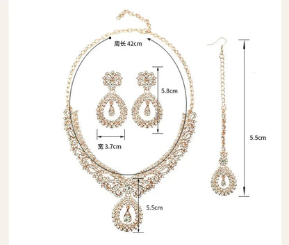 Vintage necklace set with black diamond accents from 𝕄𝕔 𝕋𝕙𝕖 𝔹𝕝𝕒𝕔𝕜 𝔻𝕚𝕒𝕞𝕠𝕟