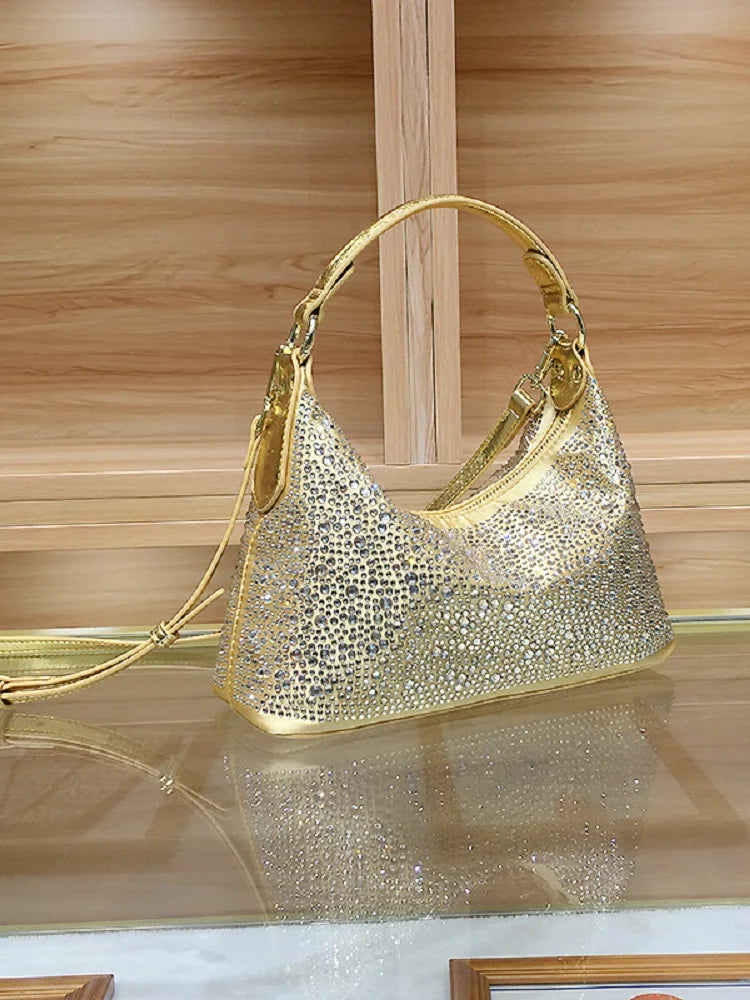 Women’s shiny evening handbag by 𝕄𝕔 𝕋𝕙𝕖 𝔹𝕝𝕒𝕔𝕜 𝔻𝕚𝕒𝕞𝕠𝕟�